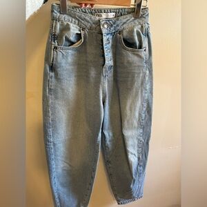 Zara Blue High-Waisted Jeans